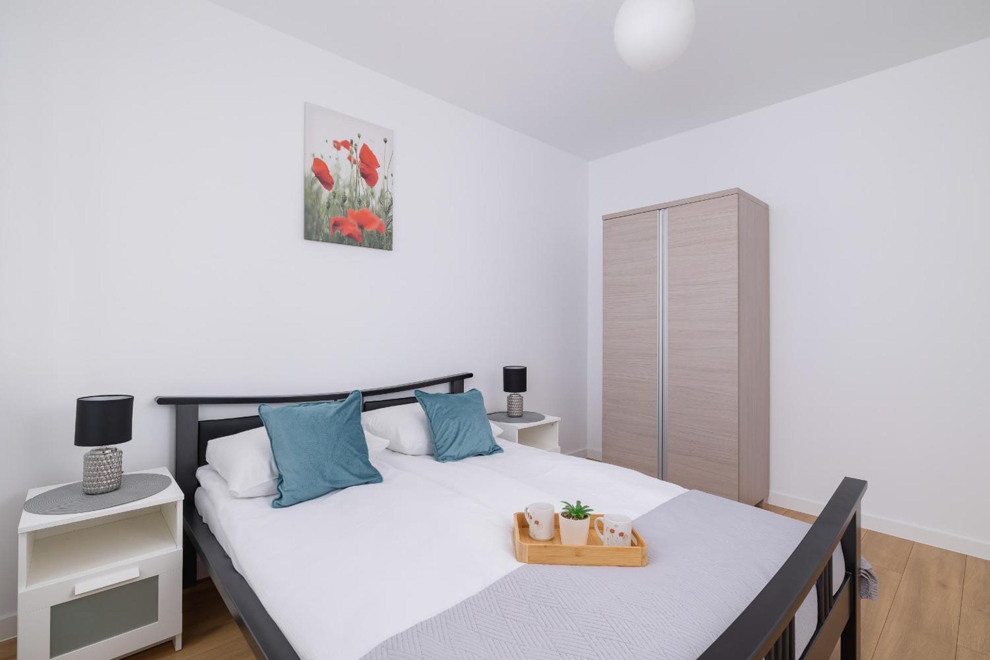 Modern Apartment With Parking Near Tauron Arena By Rent Like Home 克拉科夫 外观 照片