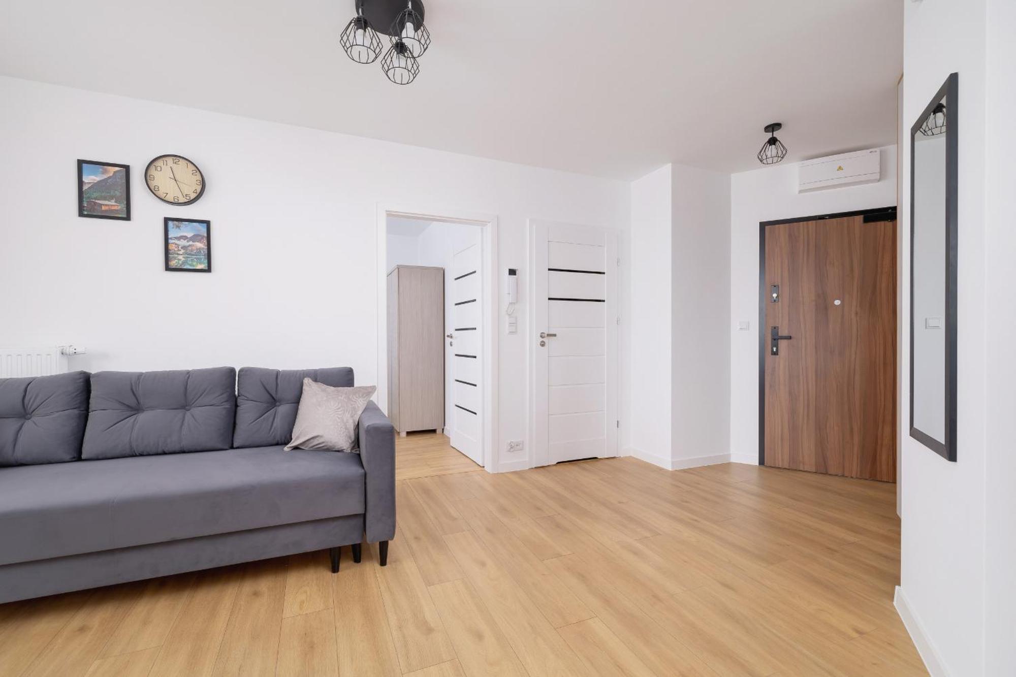 Modern Apartment With Parking Near Tauron Arena By Rent Like Home 克拉科夫 外观 照片