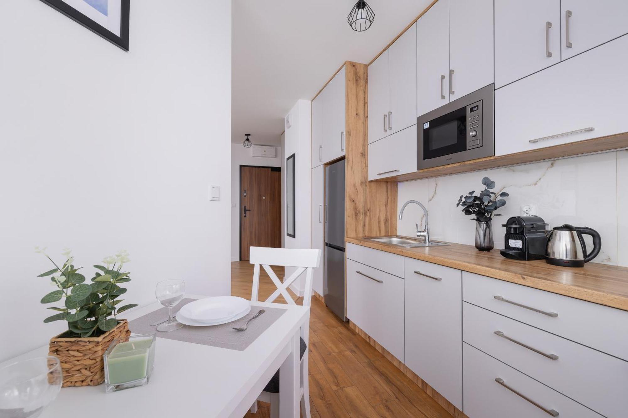 Modern Apartment With Parking Near Tauron Arena By Rent Like Home 克拉科夫 外观 照片