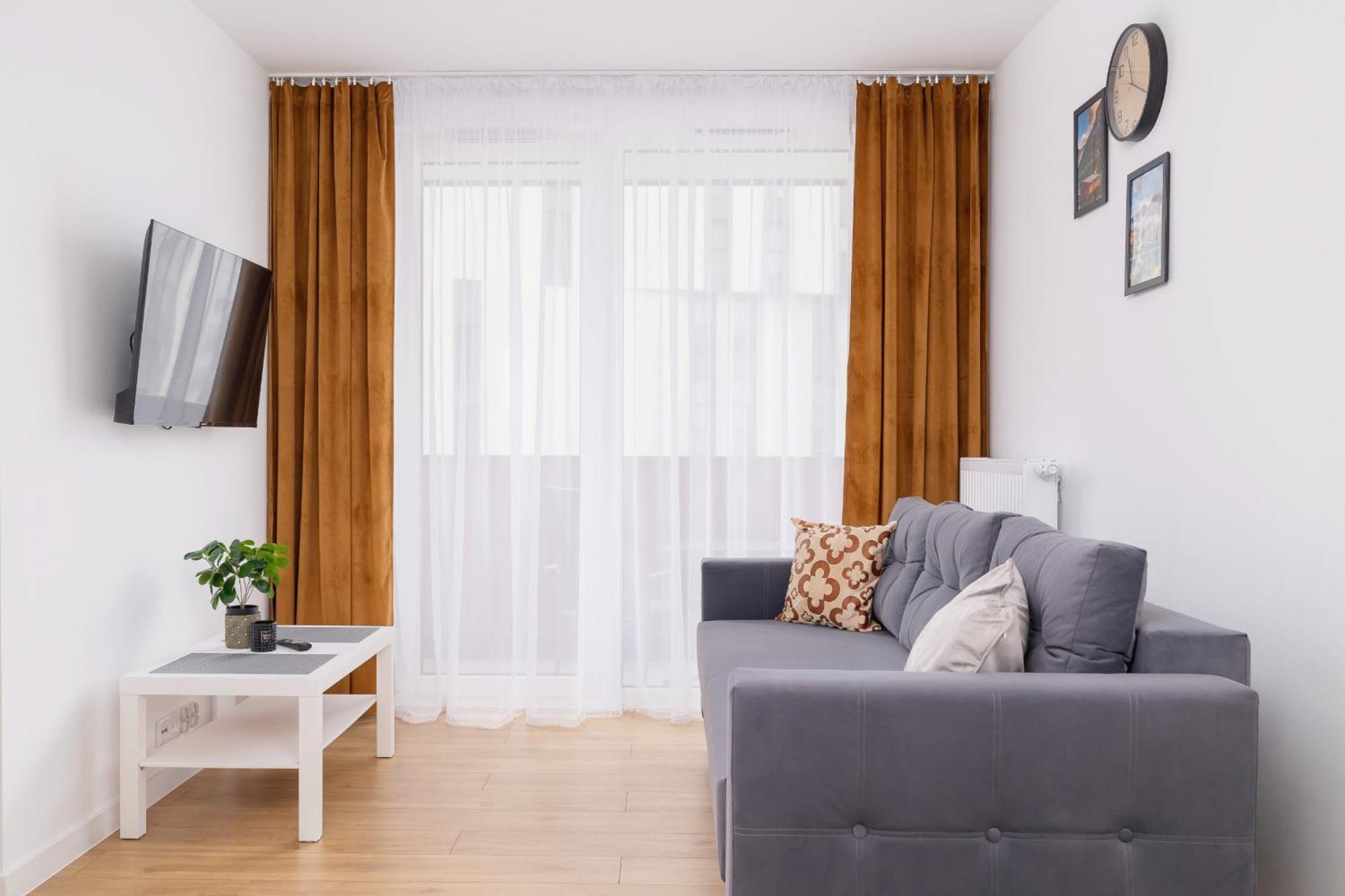 Modern Apartment With Parking Near Tauron Arena By Rent Like Home 克拉科夫 外观 照片